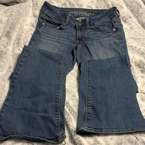 American Eagle Outfitters Women's Flare Jeans in Classic Blue